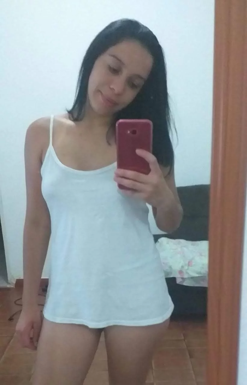 Grupo Putaria WhatsApp: Namorada putinha +18 - Entrar Agora